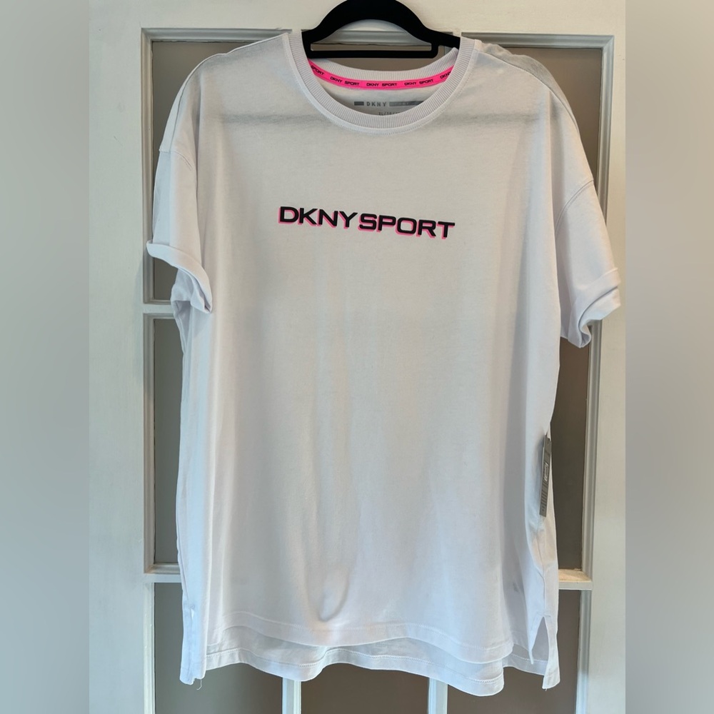 DKNY t-shirt
